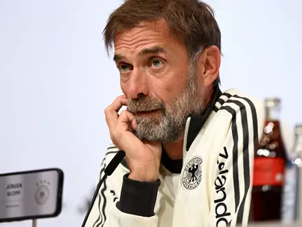 Jürgen Klopp steht mit der DFB-Elf vor seinem dritten Auftritt als Bundestrainer.  - Foto: Sven Hoppe/dpa