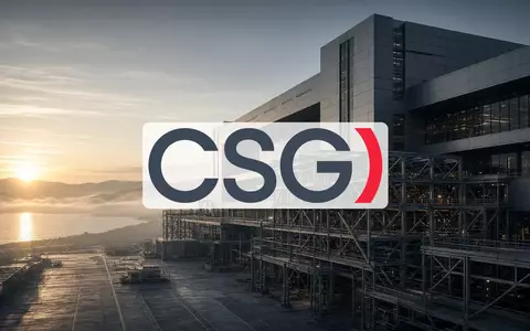 Moderne Industriefassade eines Verteidigungsunternehmens bei Sonnenaufgang als Symbol für strategische Kooperationen. - Foto: über boerse-global.de