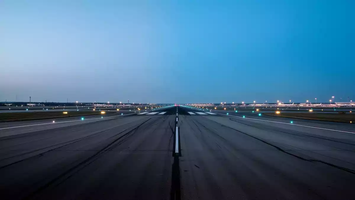 Düsseldorf und Köln/Bonn nehmen Drohnenerkennung an Flughäfen in Betrieb