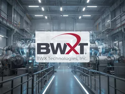 Moderne industrielle Anlage mit blauer Beleuchtung, die den Sektor der Energietechnik und des Ingenieurwesens symbolisiert. - Foto: über boerse-global.de