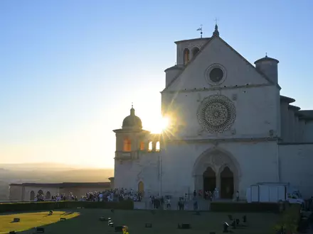 In der Basilika San Francesco ist Franz von Assisi begraben. - Foto: Malin Wunderlich/dpa