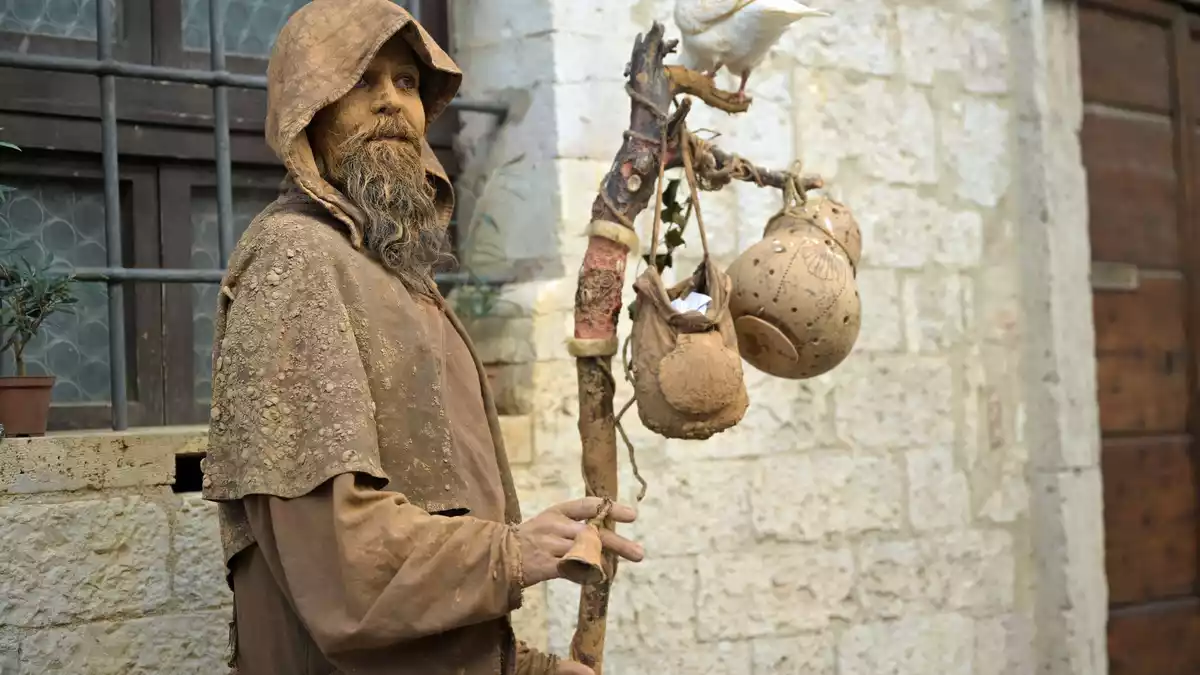 Mensch oder Statue? - Bild: Malin Wunderlich/dpa