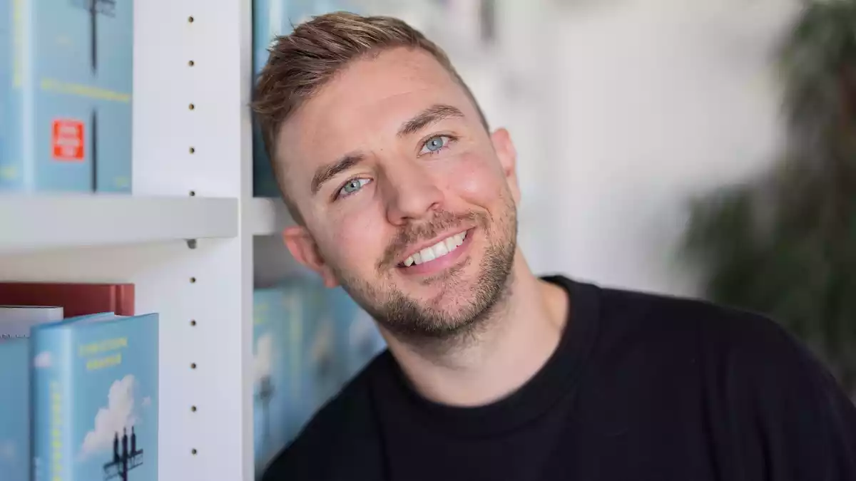 Christoph Kramer hat seinen zweiten Roman geschrieben. - Bild: Rolf Vennenbernd/dpa