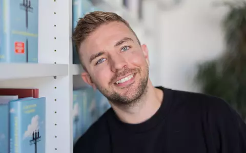 Christoph Kramer hat seinen zweiten Roman geschrieben. - Foto: Rolf Vennenbernd/dpa