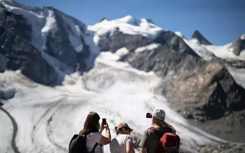 Es war das zweitschlimmste Jahr seit Beginn der Messungen für die Schweizer Gletscher (Archivbild) - Foto: Gian Ehrenzeller/KEYSTONE/dpa