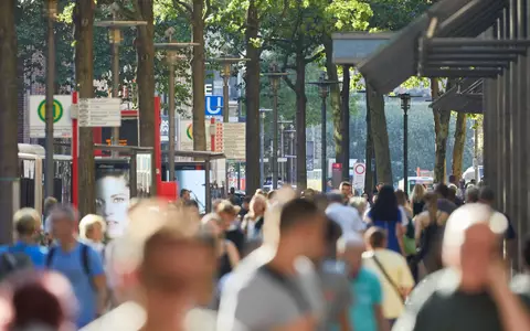 In Hamburg lebte Ende 2025 im Schnitt die jüngste Bevölkerung. (Symbolbild) - Foto: Georg Wendt/dpa
