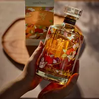 The House of Suntory präsentiert die Hibiki® Japanese Harmony Limited Edition in Zusammenarbeit mit dem traditionsreichen Kimono-Haus Chiso - Foto: presseportal.de