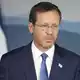 Der israelische Präsident Izchak Herzog will vier der Passagiere für die Präsidentenmedaille für Zivilcourage vorschlagen. - Bild: Peter Klaunzer/Keystone/dpa