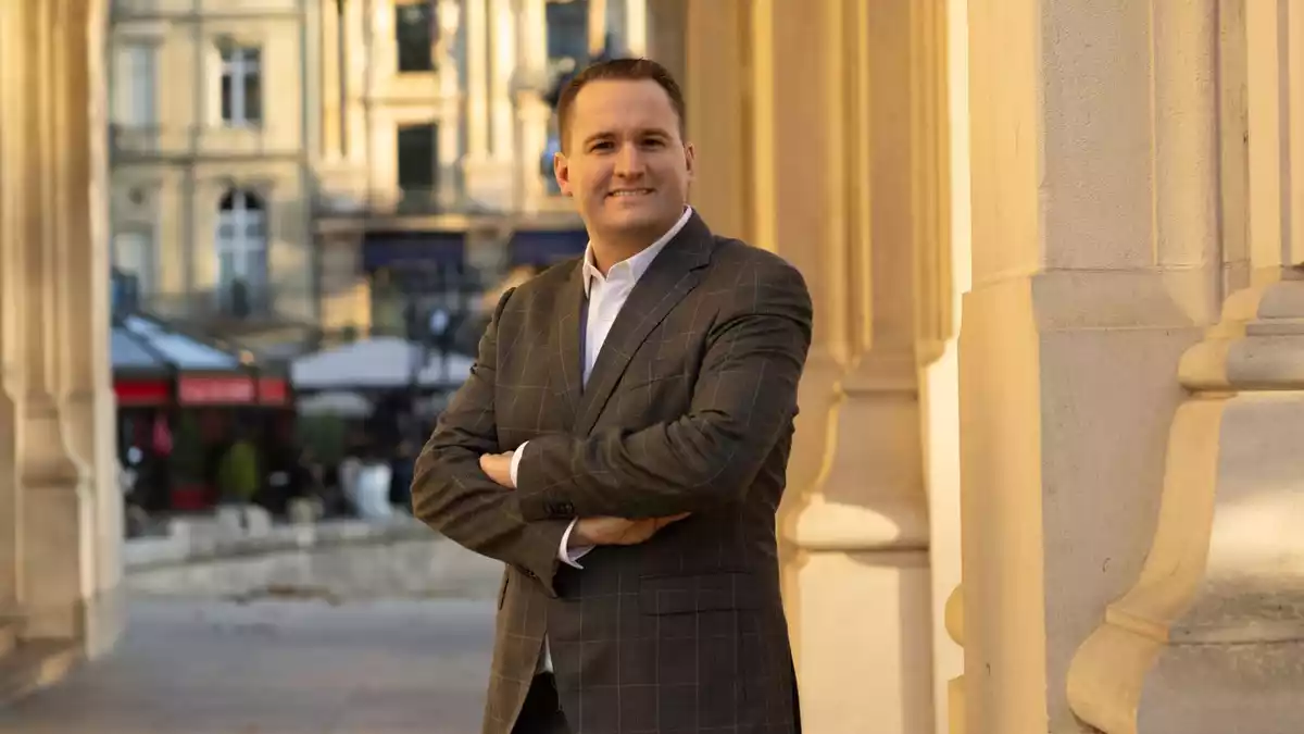 Planbare Kundengewinnung für den Mittelstand: Wie Tobias Riedl mit Riedl Webmarketing qualifizierte Anfragen über Online-Werbung generiert - Bild: presseportal.de