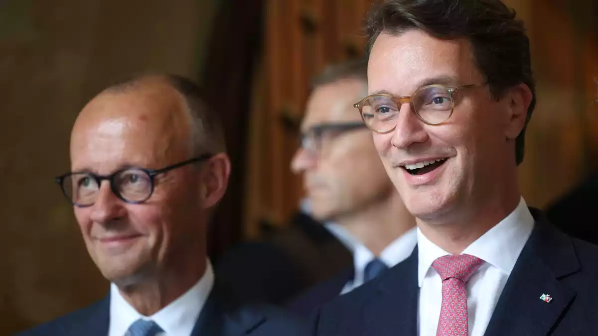 Der «Reservekanzler» hatte viel Lob für den Kanzler übrig. - Bild: Christoph Reichwein/dpa