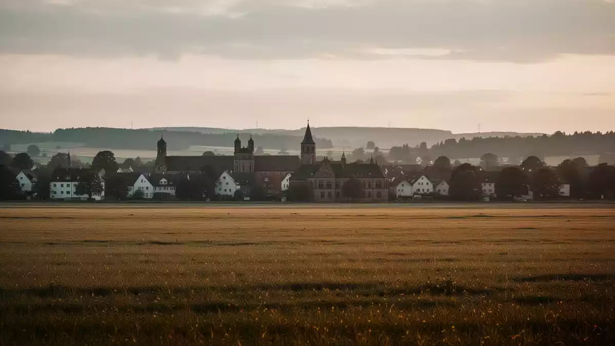 Erbschaftsteuer: Elisabeth Kaiser fordert Ausgleich zwischen Ost und West