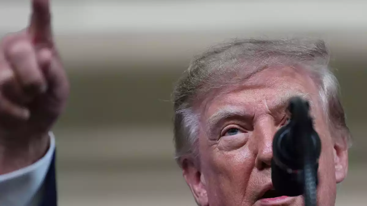 Gut einen Monat vor den wichtigen Midterms tourt Trump durchs Land.  - Bild: Alex Brandon/AP/dpa