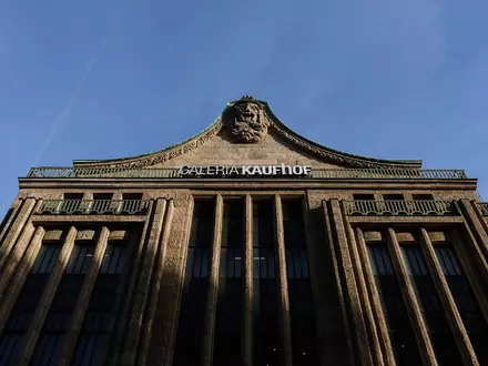 Galeria hatte erst im Sommer eine Neuausrichtung angekündigt. - Foto: Rolf Vennenbernd/dpa