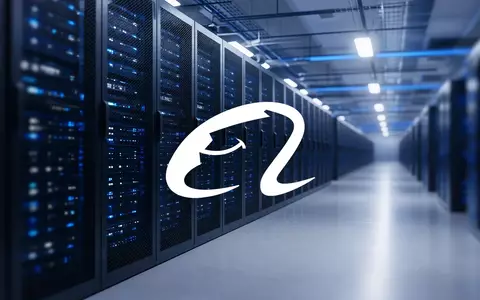 Abstraktes, modernes Rechenzentrum mit blauer Beleuchtung als Symbol für Cloud-Infrastruktur. - Foto: über boerse-global.de