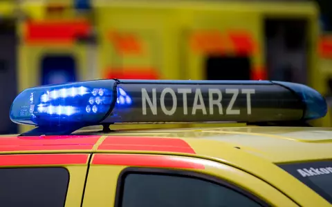 Der Fall ereignete sich laut Polizei am 2. Oktober 2026 gegen 11:30 Uhr. (Symbolbild) - Foto: Monika Skolimowska/dpa-Zentralbild/dpa