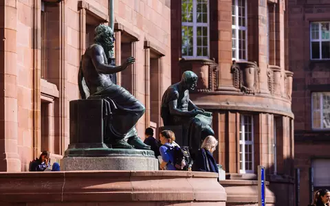 Die Universität Freiburg gehört zu den Hochschulen, die künftig den Titel «Exzellenzuniversität» tragen darf.  - Foto: Philipp von Ditfurth/dpa