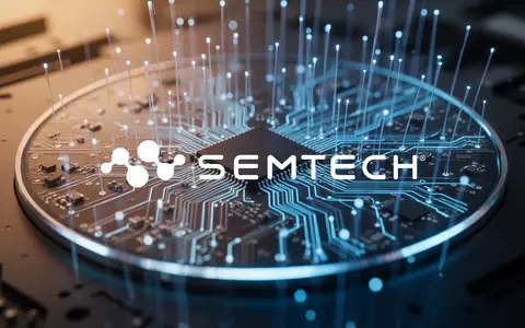 Abstrakte Darstellung von Halbleitertechnologie und moderner Mikrochip-Fertigung in einem professionellen Umfeld. - Foto: über boerse-global.de