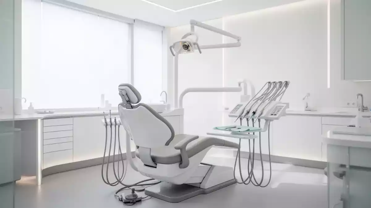 LinuDent integriert Doctos-KI für Dokumentation und Abrechnung