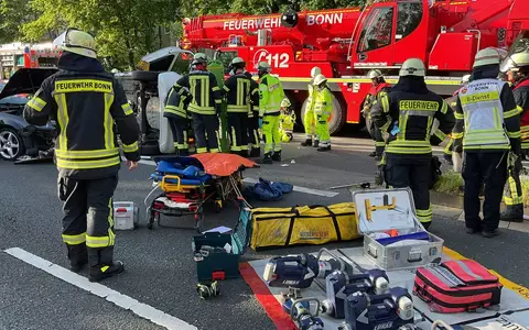 FW-BN: Eingeklemmte Person konnte befreit werden - Foto: presseportal.de
