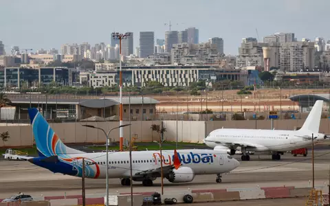 Nach dem Vorfall auf einem Flydubai-Flug nach Tel Aviv berichten US-Medien über brisante Informationen zu dem mutmaßlichen Angreifer. (Archivbild) - Foto: Jamal Awad/dpa