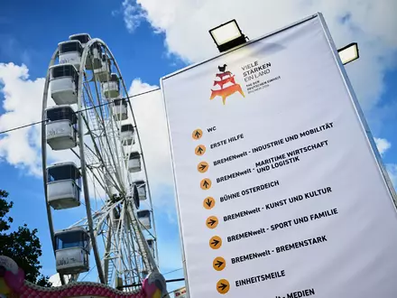 Das zentrale Fest zum Tag der Deutschen Einheit wird in Bremen gefeiert. - Foto: Sina Schuldt/dpa