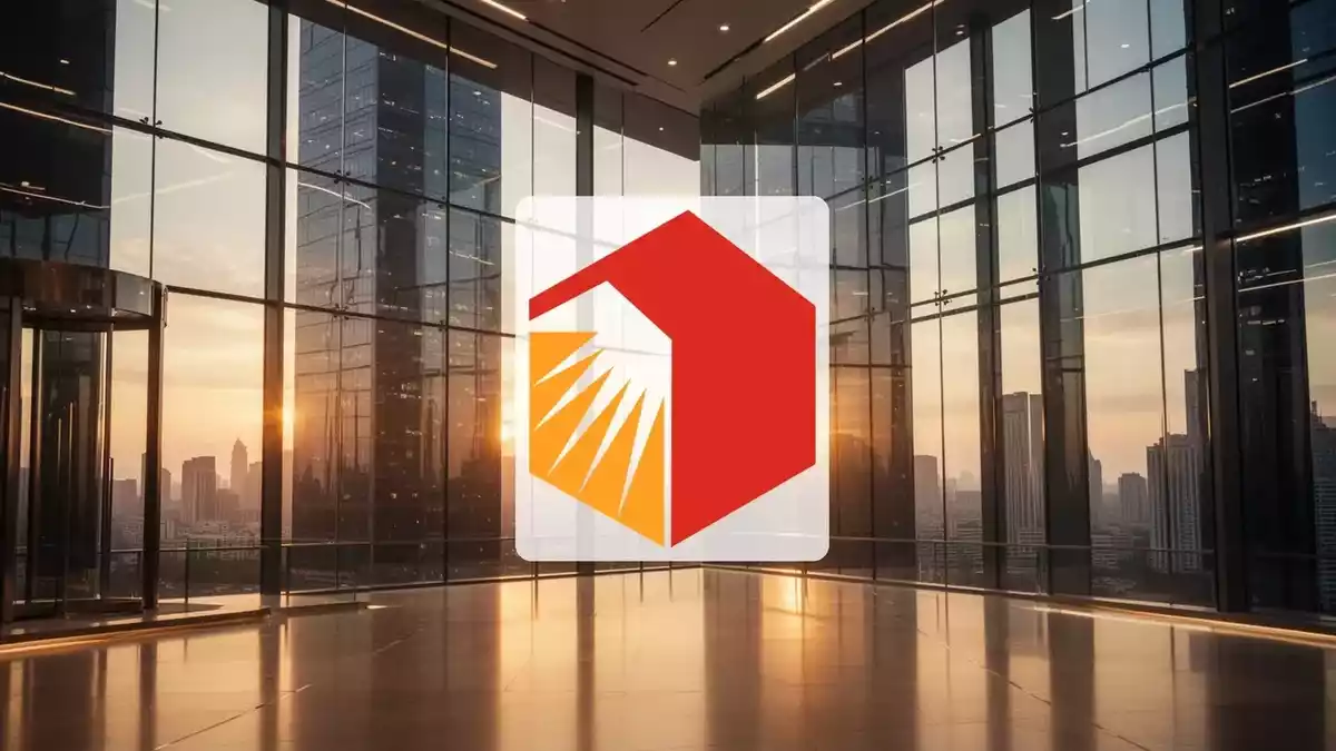 Realty Income Stock Lags Despite 98.8% Occupancy and 136th Dividend Hike