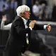 Heimvorteil: Griechenlands Trainer Ivan Jovanovic.   - Bild: Giannis Papanikos/AP/dpa