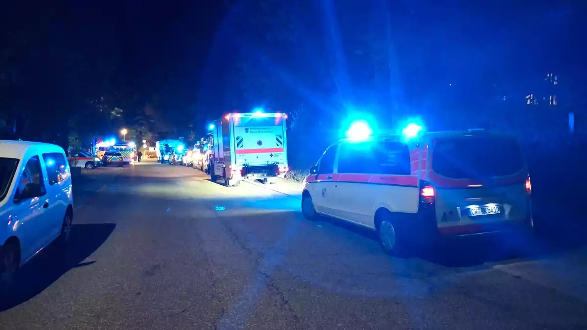 KFV-CW: Brand in Reha-Klinik Mehr als 200 Patienten in Dobel evakuiert/Beherzter Patient startet Löscharbeiten/40 Zimmer nicht mehr bewohnbar - Bild: presseportal.de