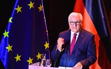 Bundespräsident Frank-Walter Steinmeier spricht beim Festakt zum Tag der Deutschen Einheit - Foto: Sina Schuldt/dpa-Pool/dpa