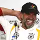 Gute Laune bei Jürgen Klopp.  - Bild: Christian Charisius/dpa