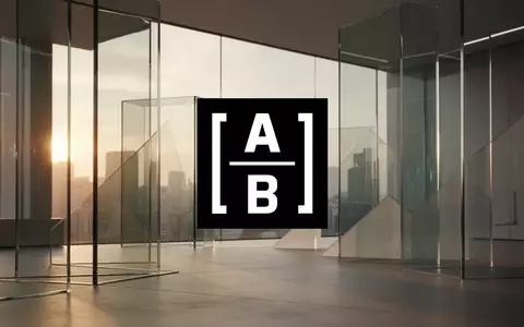 Abstrakte Darstellung von Stabilität und strategischem Vermögensmanagement in einer modernen Büroarchitektur. - Foto: über boerse-global.de