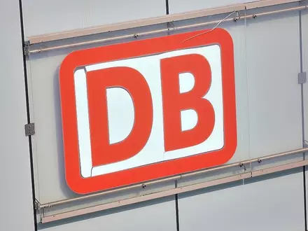 Logo der Deutschen Bahn (Archiv) - Foto: via dts Nachrichtenagentur