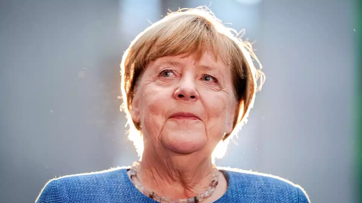 Altkanzlerin Merkel zeigt sich fünf Jahre nach ihrem Abschied aus dem Amt wieder häufig in der Öffentlichkeit. (Archivbild) - Bild: Kay Nietfeld/dpa