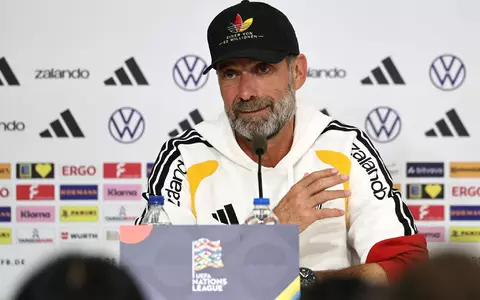 Für Jürgen Klopp steht beim Rückspiel in Griechenland viel auf dem Spiel.  - Foto: Christian Charisius/dpa