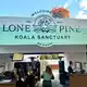 Das Lone Pine Koala Sanctuary lockt Besucher aus aller Welt. - Bild: Carola Frentzen/dpa