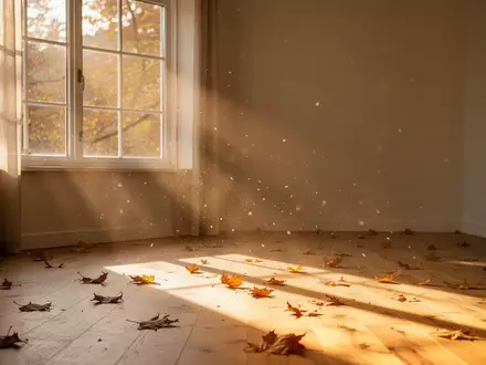 Sanfter Sonneneinfall durch ein Fenster in einem ruhigen Raum während der kalten Jahreszeit - Foto: über boerse-global.de