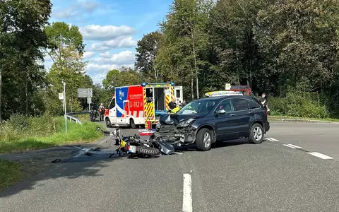 POL-GM: Motorradfahrer bei Verkehrsunfall schwer verletzt - Foto: presseportal.de