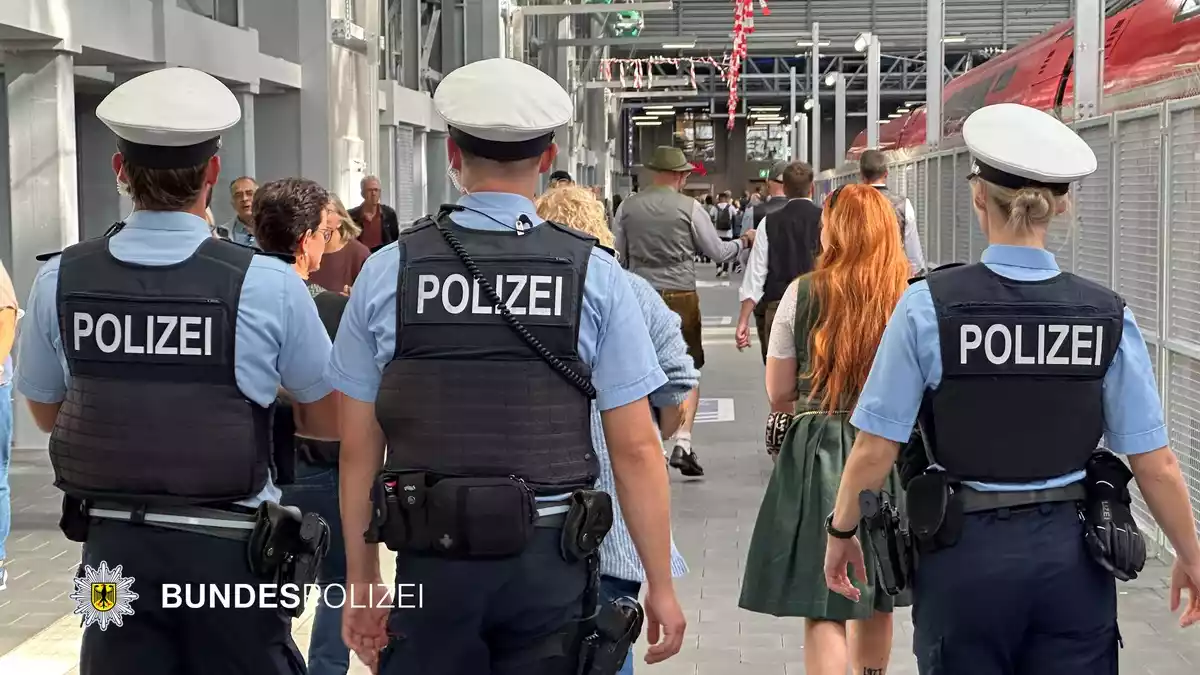 Bundespolizeidirektion München: Bundespolizei zieht positive Wiesnbilanz anlässlich des Einsatzes zum 191. Münchner Oktoberfest - Bild: presseportal.de