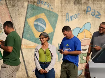 Rund 159 Millionen Menschen sind zur Wahl aufgerufen. - Foto: Eraldo Peres/AP/dpa