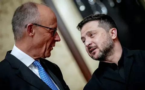 Merz und Selenskyj: Zwischen diese beiden passt im Moment kein Blatt Papier. - Foto: Kay Nietfeld/dpa