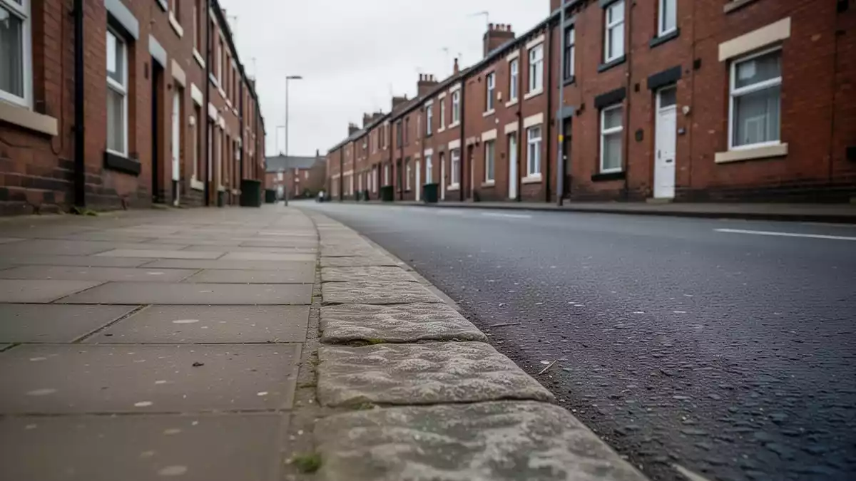 Evri testet zweibeinigen Lieferroboter Iris im britischen Barnsley
