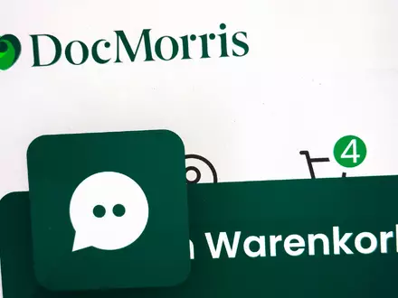 Die Versandapotheke DocMorris macht ihr Geschäft weitgehend in Deutschland. (Archivbild) - Foto: Peter Kneffel/dpa