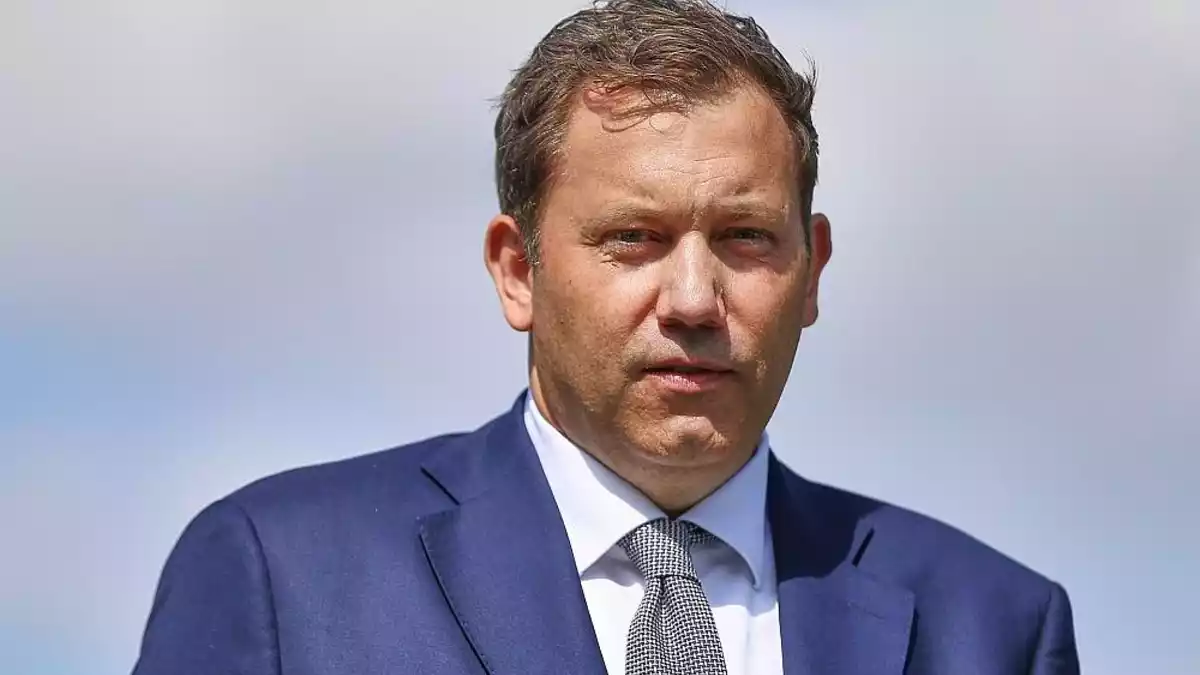 Klingbeil gab als Minister 188.000 Euro für Fotos und Kosmetik aus