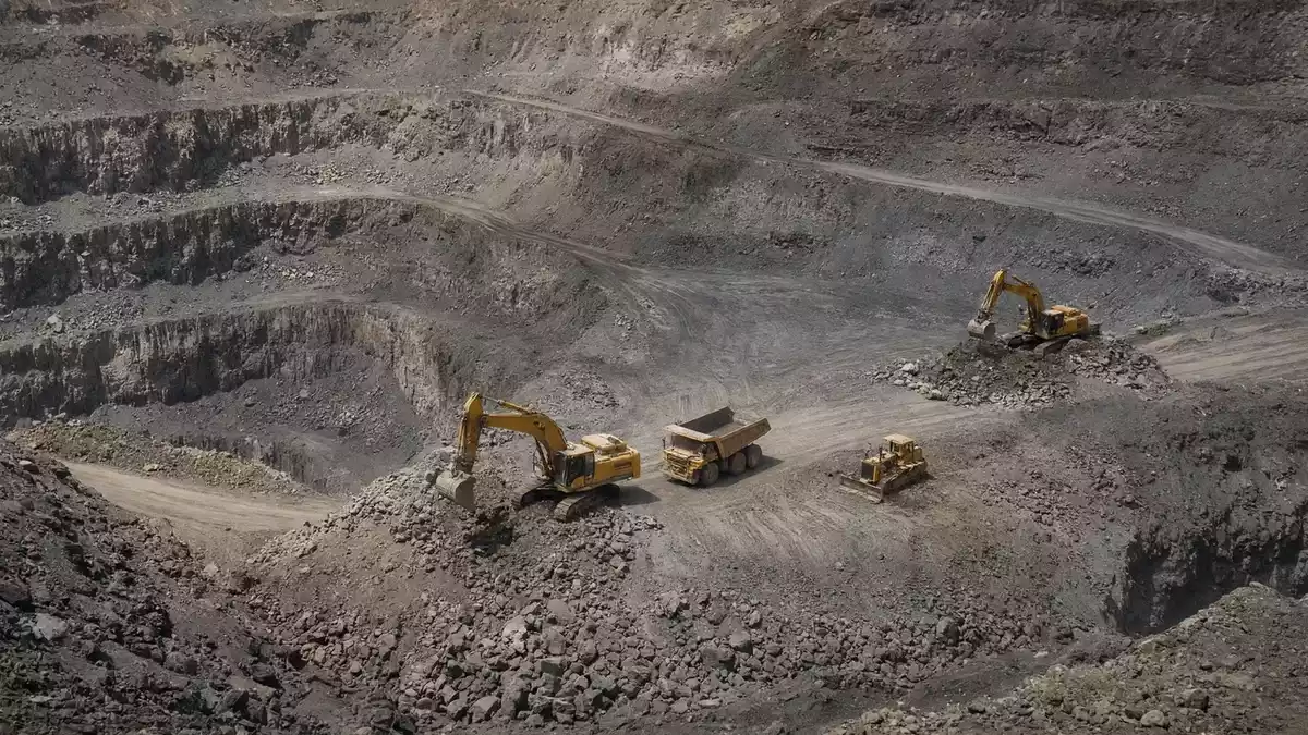 European Lithium Vote Looms as Koralm Permits Slip to 2027