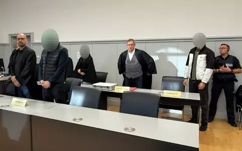 Im Raum steht der Verdacht, dass die vier jungen Menschen als sogenannte «Wegwerf-Agenten» für einen bislang unbekannten Auftraggeber gehandelt haben könnten. - Foto: Nico Pointner/dpa