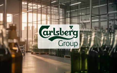 Moderne Abfüllanlage für Getränke in einer professionellen, atmosphärischen Industrieumgebung. - Foto: über boerse-global.de