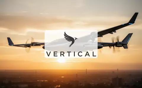 Abstrakte Darstellung eines modernen Luftfahrzeugs bei Sonnenaufgang als Symbol für Innovation in der Luftfahrtindustrie. - Foto: über boerse-global.de