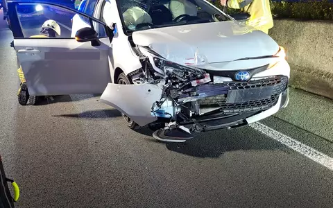FW-Greven: Zwei verletzte Personen nach Unfall auf BAB 1. - Foto: presseportal.de