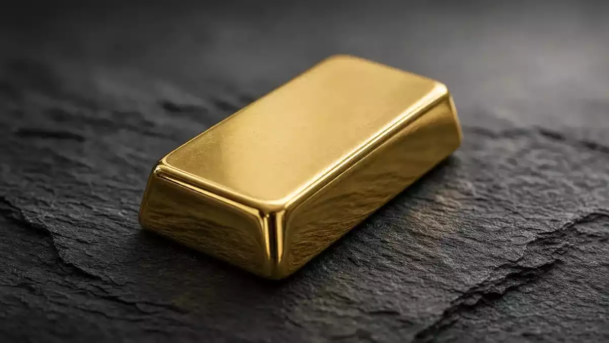 Goldpreis erholt sich leicht, doch Zinssorgen belasten den Markt