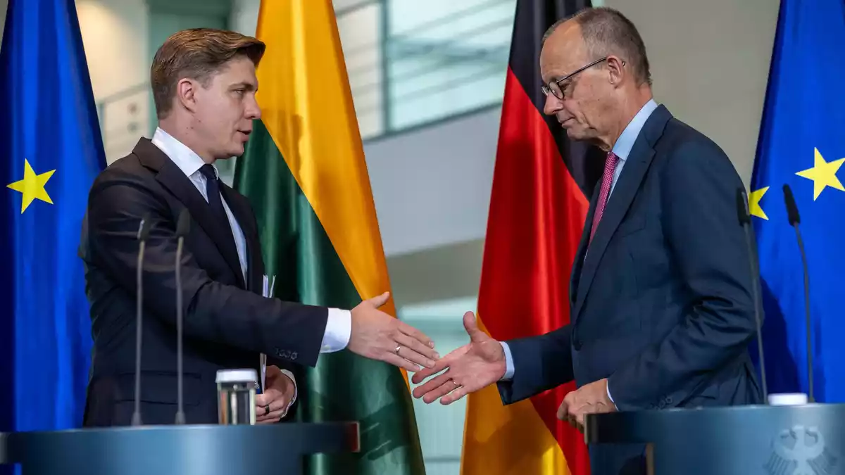 Der Kanzler äußerte sich nach einem Treffen mit dem litauischen Ministerpräsidenten Mindaugas Sinkevi?ius in Berlin.  - Bild: Michael Kappeler/dpa